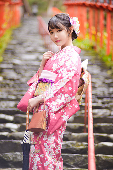 [期間限定]咲雪 華奈(さゆき かな)3